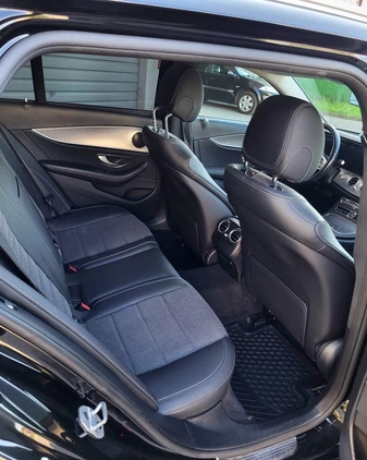 Mercedes-Benz Klasa E cena 84900 przebieg: 270000, rok produkcji 2019 z Nysa małe 232